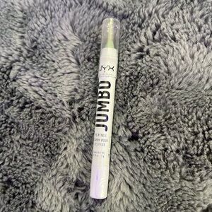 NYX eye pencil